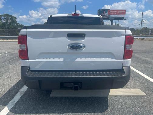 2022 Ford Maverick XL