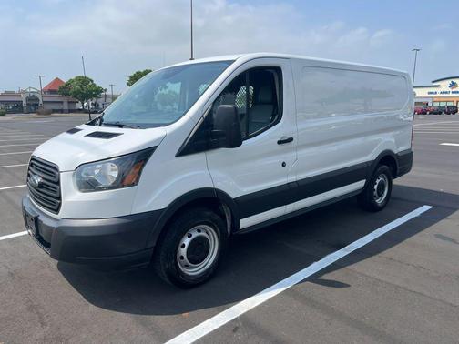 2018 Ford Transit-250 Base