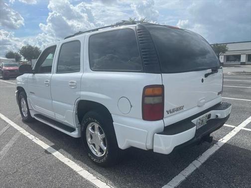 2002 GMC Yukon Denali