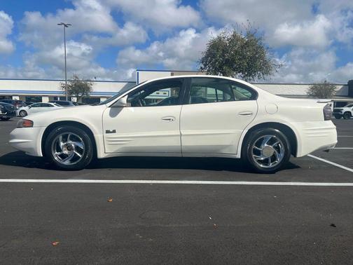 2001 Pontiac Bonneville SLE