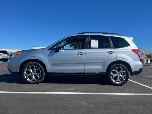 2016 Subaru Forester 2.5i Touring