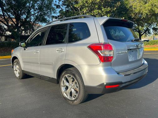 2016 Subaru Forester 2.5i Touring