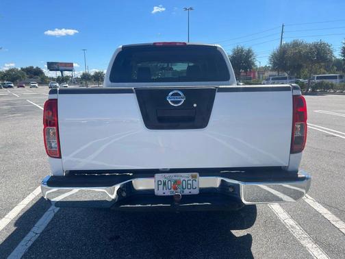 2012 Nissan Frontier SV