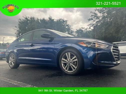 2017 Hyundai ELANTRA SE