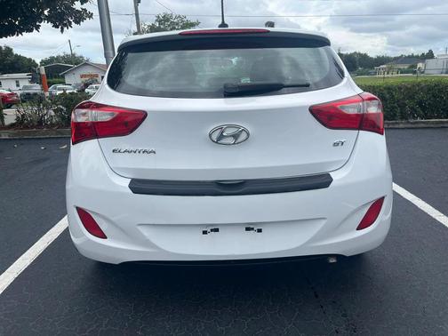 Ceramic White 2016 Hyundai Elantra GT Base