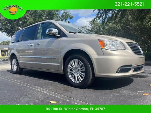 2013 Chrysler Town & Country Limited
