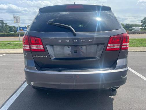 Granite Crystal Metallic Clearcoat 2016 Dodge Journey SE