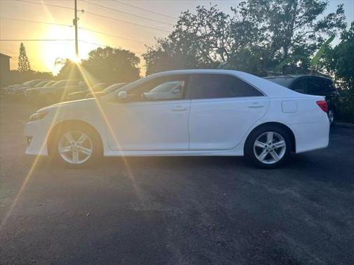 2012 Toyota Camry SE