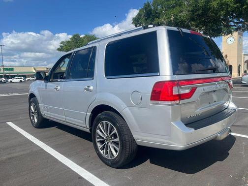 Ingot Silver Metallic 2015 Lincoln Navigator L