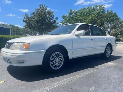1999 Toyota Avalon XLS