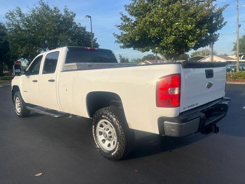 Summit White 2011 Chevrolet Silverado 3500 H/D