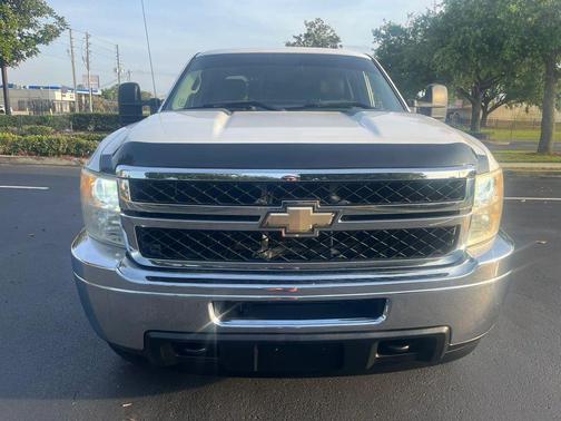 Summit White 2011 Chevrolet Silverado 3500 H/D