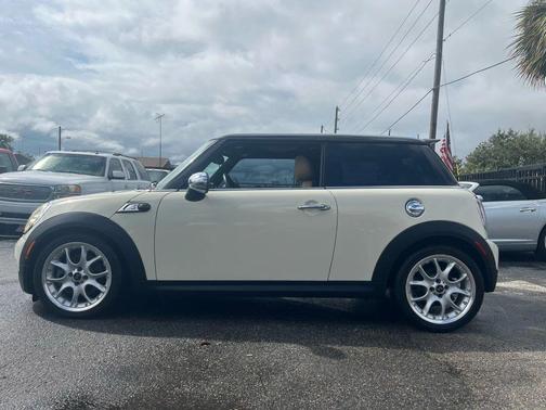2009 MINI Cooper S Base