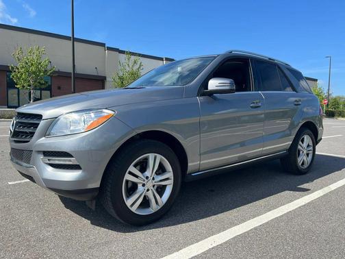 Steel Gray Metallic 2013 Mercedes-Benz M-Class 4MATIC