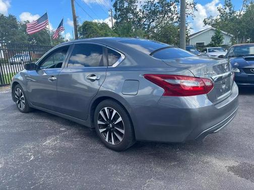 2018 Nissan Altima 2.5 SV
