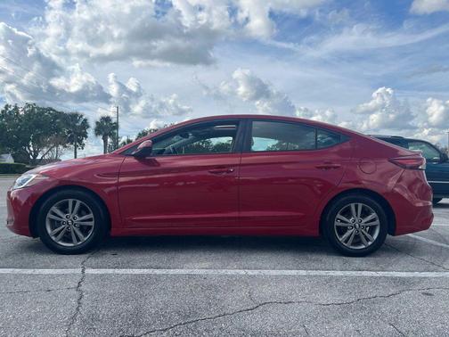 2018 Hyundai ELANTRA Value Edition