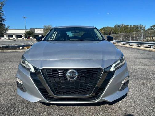 2019 Nissan Altima 2.5 SR