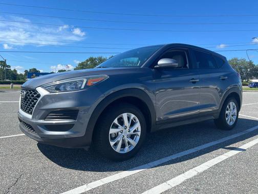 2019 Hyundai TUCSON SE
