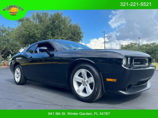 Black Clearcoat 2014 Dodge Challenger SXT