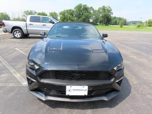 2020 Ford Mustang EcoBoost