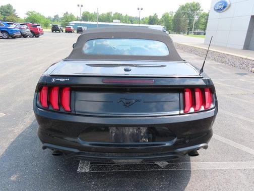 2020 Ford Mustang EcoBoost