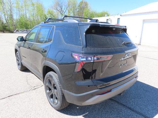 Mosaic Black Metallic 2026 Chevrolet Equinox 1LT
