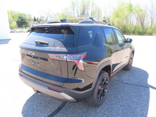 Mosaic Black Metallic 2026 Chevrolet Equinox 1LT