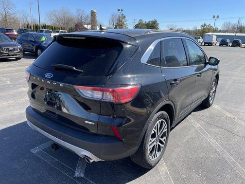Agate Black Metallic 2020 Ford Escape SEL