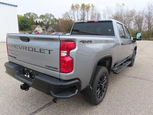 2026 Chevrolet Silverado 2500 Custom