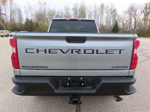 2026 Chevrolet Silverado 2500 Custom