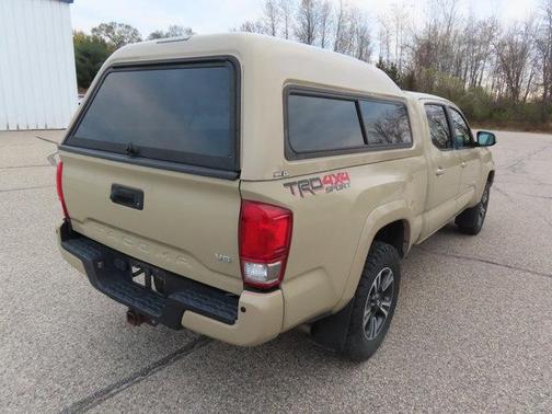 2017 Toyota Tacoma TRD Sport