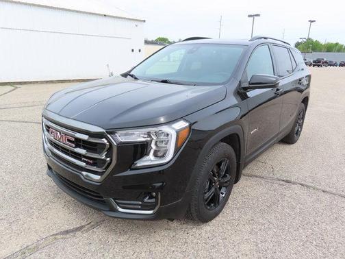 2022 GMC Terrain AWD AT4