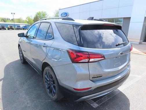 Sterling Gray Metallic 2024 Chevrolet Equinox AWD RS