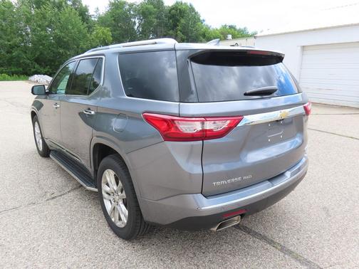 Satin Steel Metallic 2018 Chevrolet Traverse High Country