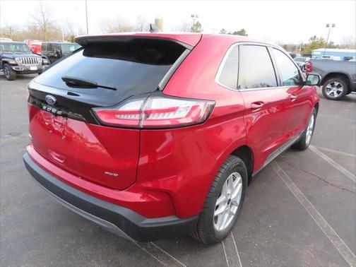 2022 Ford Edge SEL