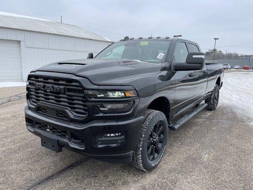 2026 RAM 2500 Black Express Crew Cab 4x4 8' Box