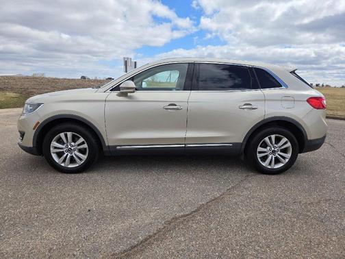 2017 Lincoln MKX Select