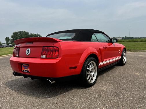 2007 Ford Shelby GT500 Base