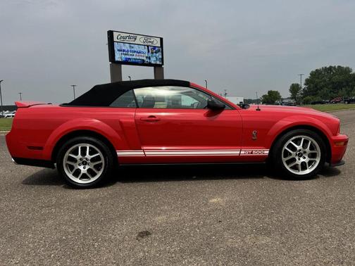 2007 Ford Shelby GT500 Base