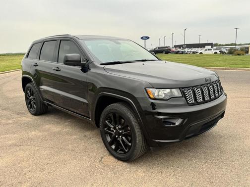 2021 Jeep Grand Cherokee Laredo X