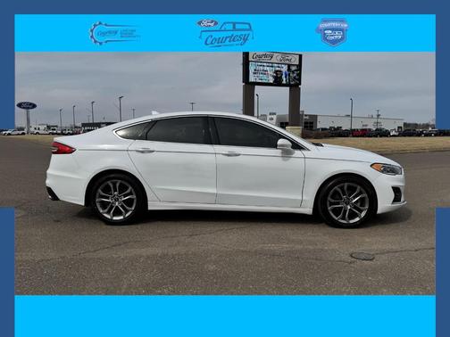 2019 Ford Fusion SEL