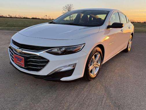 2022 Chevrolet Malibu 1LS