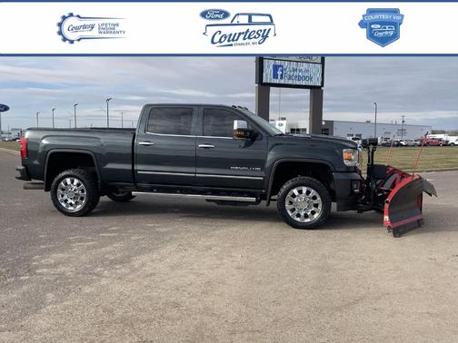 2017 GMC Sierra 2500 Denali