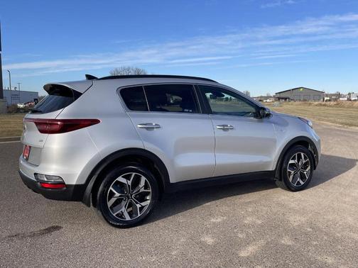 2022 Kia Sportage EX