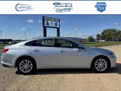 2017 Chevrolet Malibu 1LT