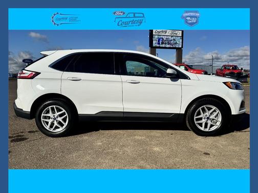 2022 Ford Edge SEL