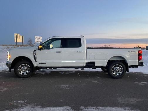 2026 Ford F-350 Lariat Super Duty