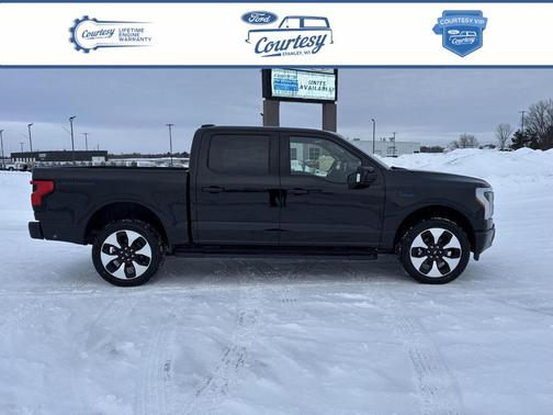 2025 Ford F-150 Lightning Platinum