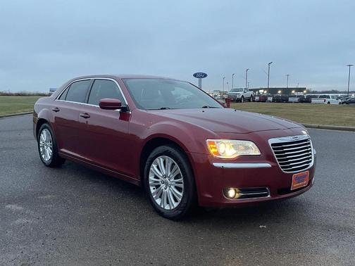 2014 Chrysler 300 Base