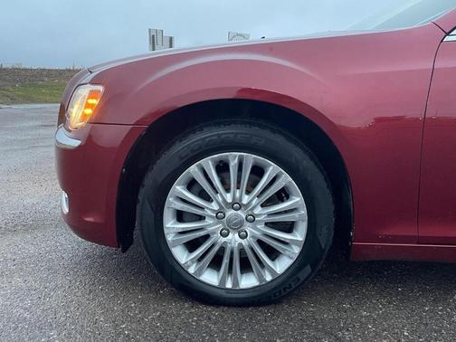 2014 Chrysler 300 Base